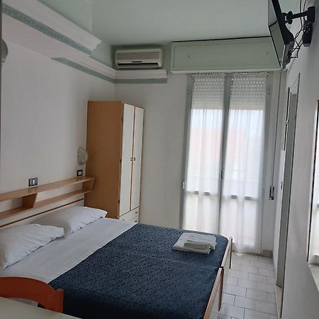 Hotel Augustus Gatteo a Mare Kültér fotó