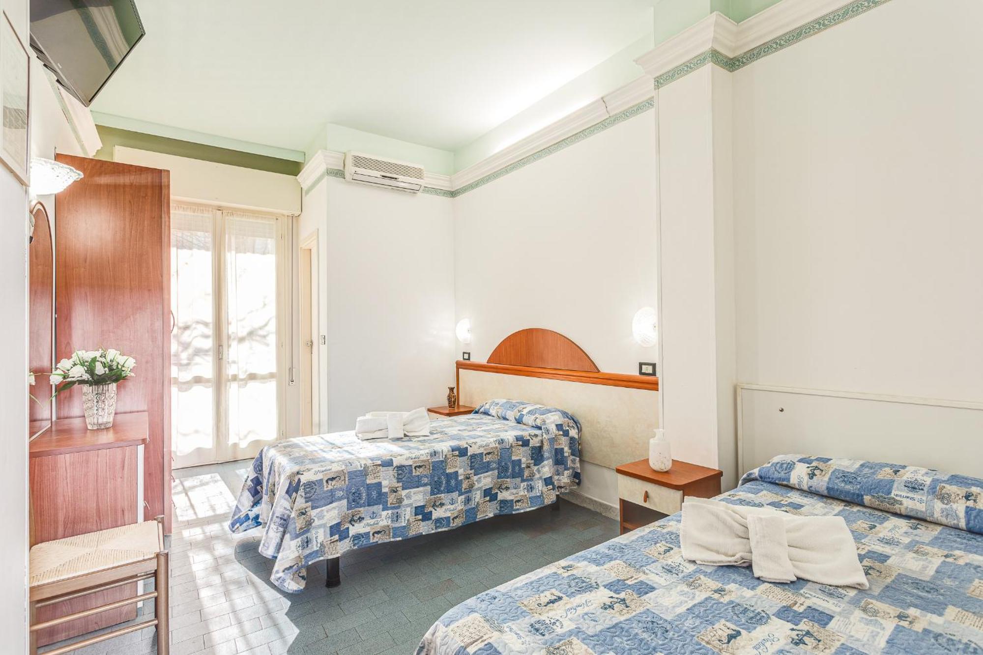 Hotel Augustus Gatteo a Mare Kültér fotó