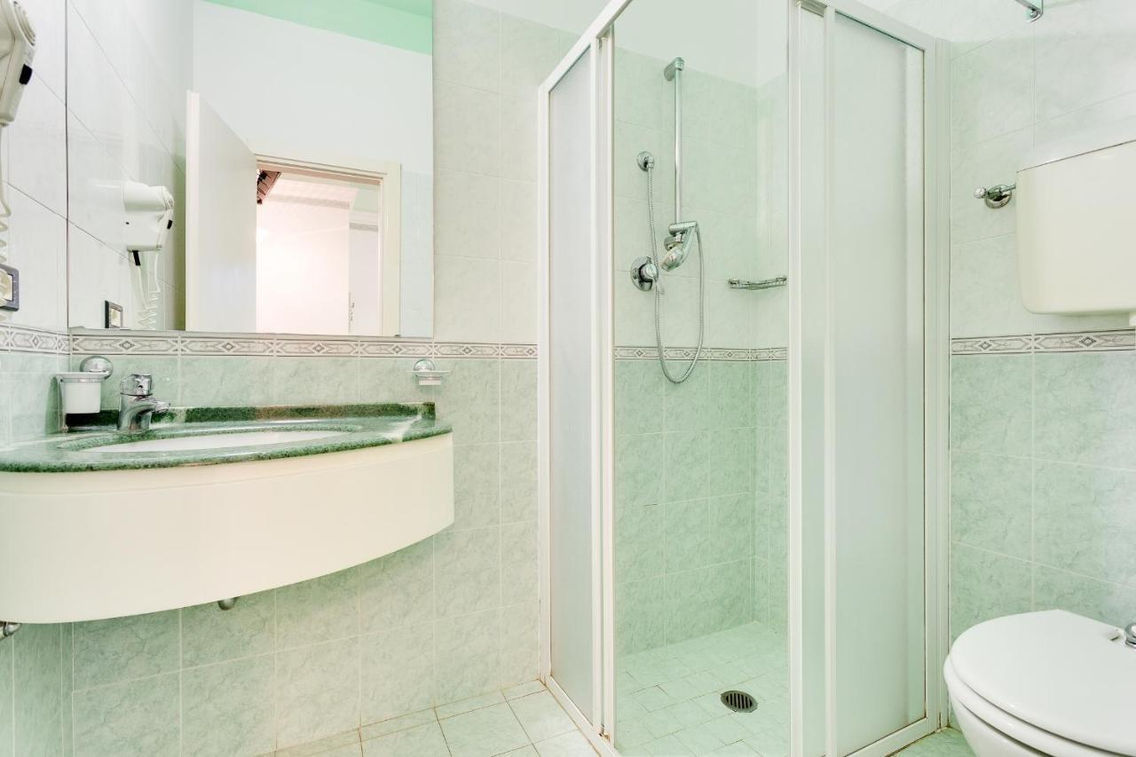 Hotel Augustus Gatteo a Mare Kültér fotó