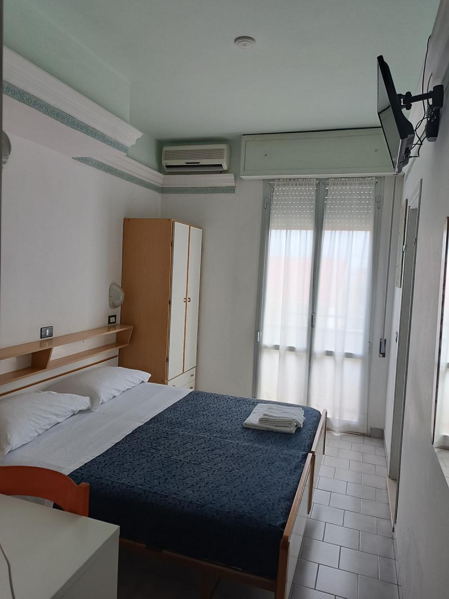 Hotel Augustus Gatteo a Mare Kültér fotó